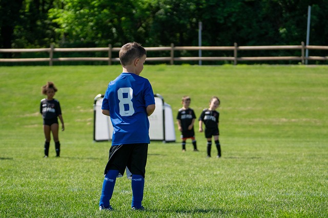 秀色可餐，楚楚动人！贝林厄姆女友再次更新社媒，晒出度假美照.
